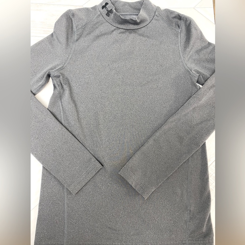 Boys Under Armour Cold Gear Turtleneck YM Grey
